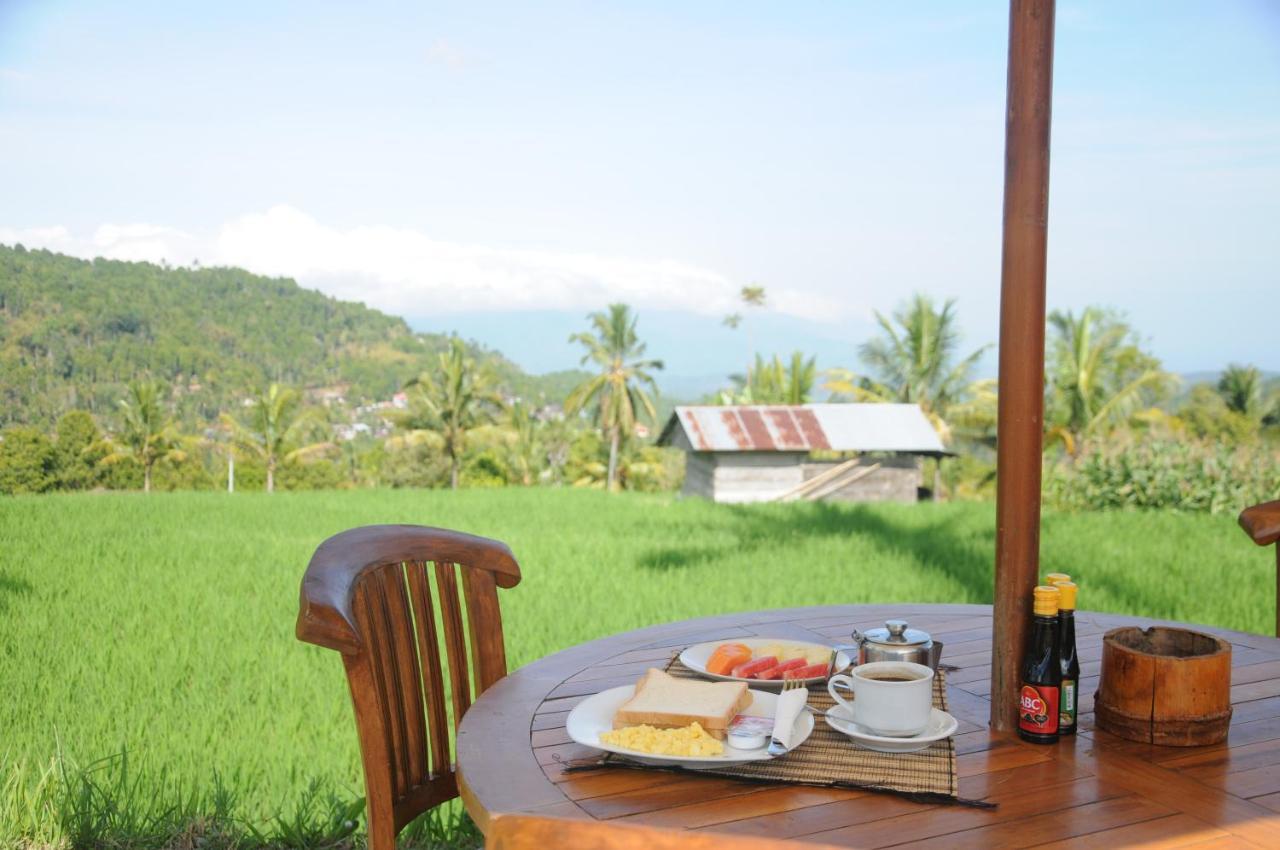 Puri Sunny Camp Villa Munduk Buitenkant foto