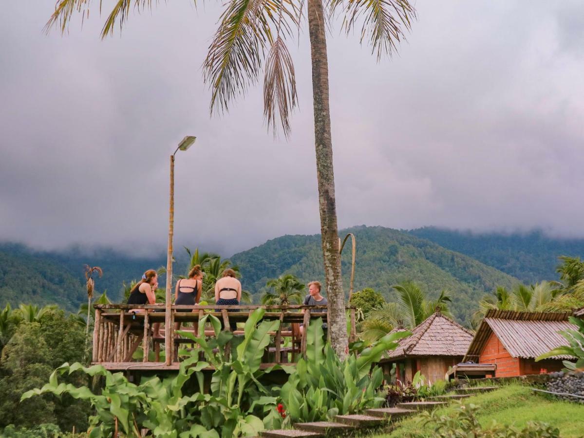 Puri Sunny Camp Villa Munduk Buitenkant foto