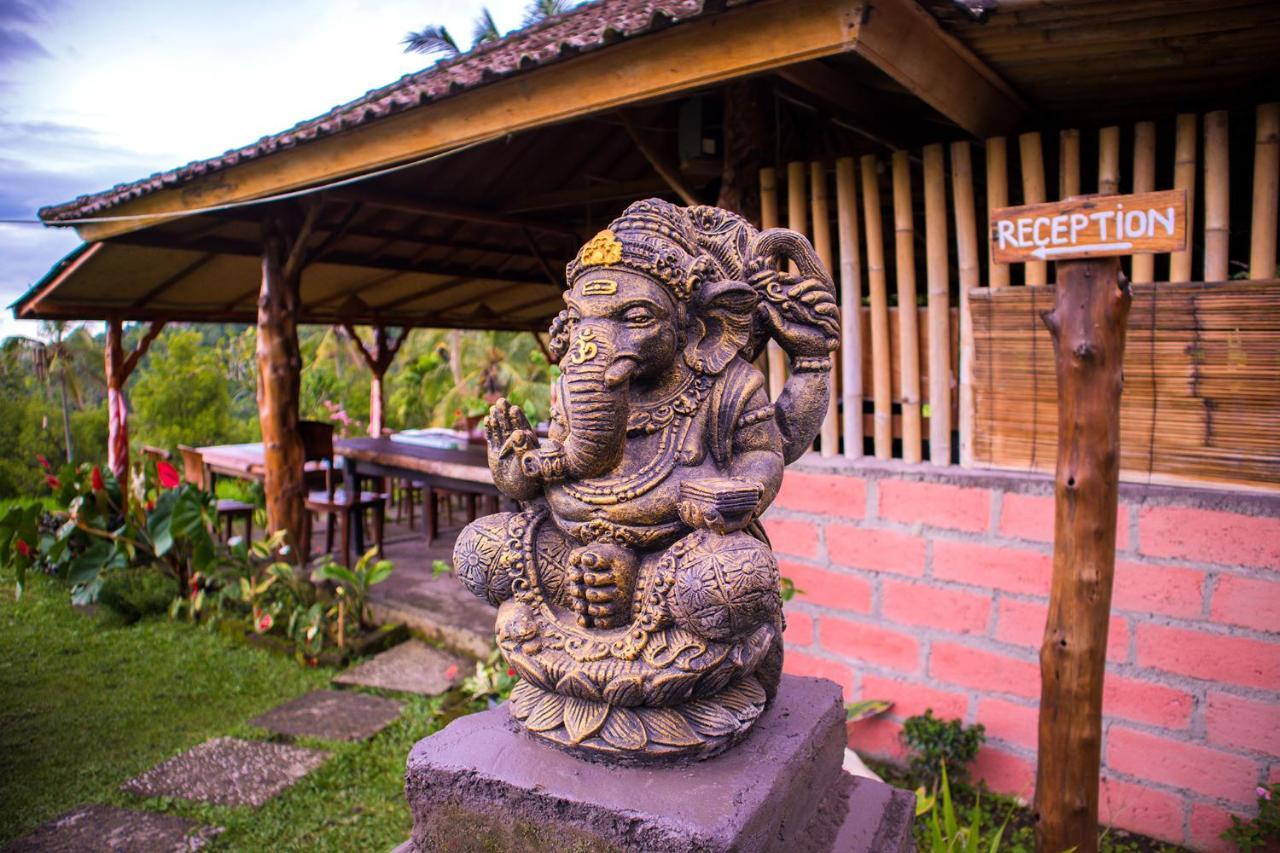 Puri Sunny Camp Villa Munduk Buitenkant foto